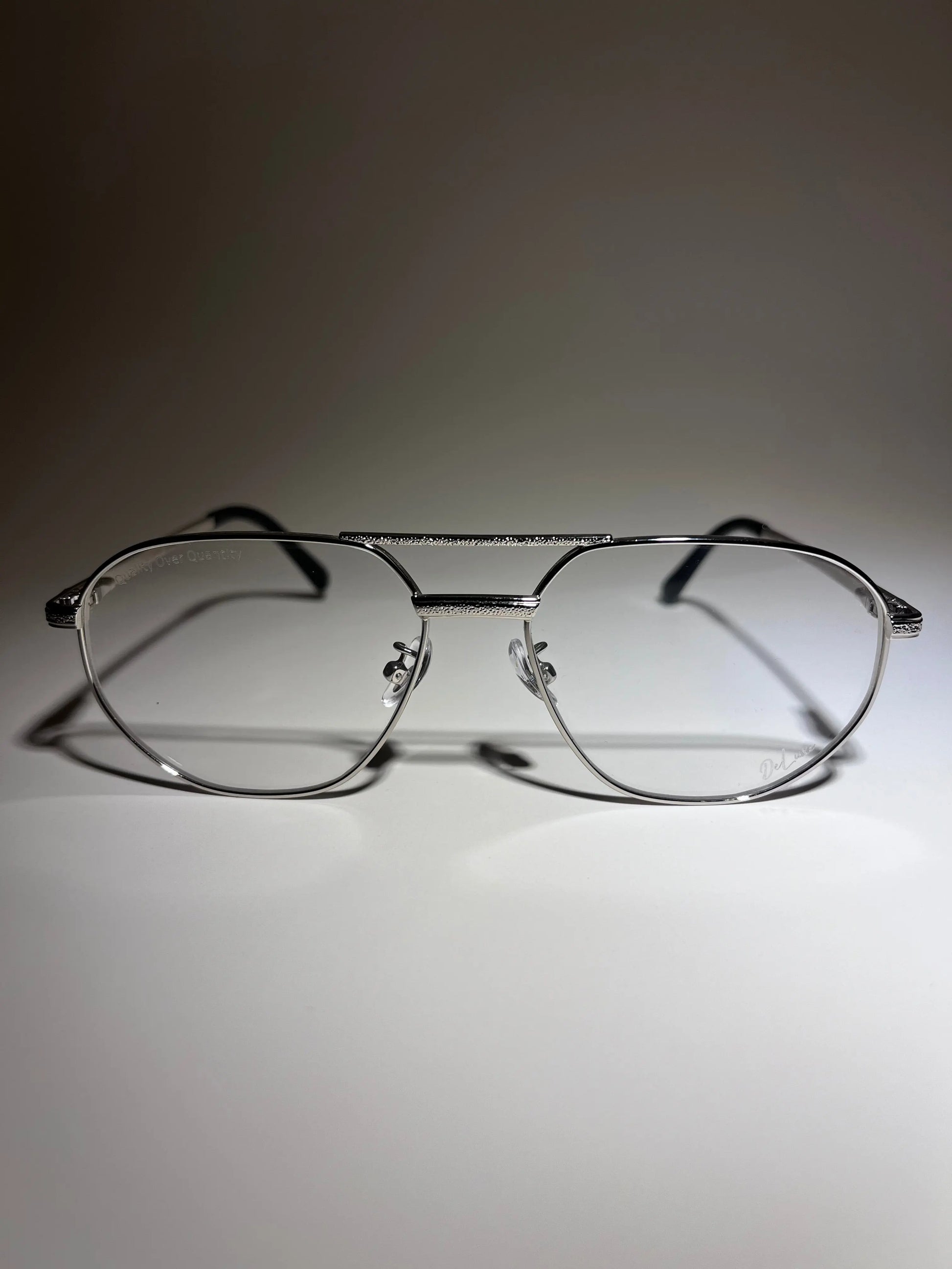 Oval - Silver Clear Glasses - DeLuxe YUL