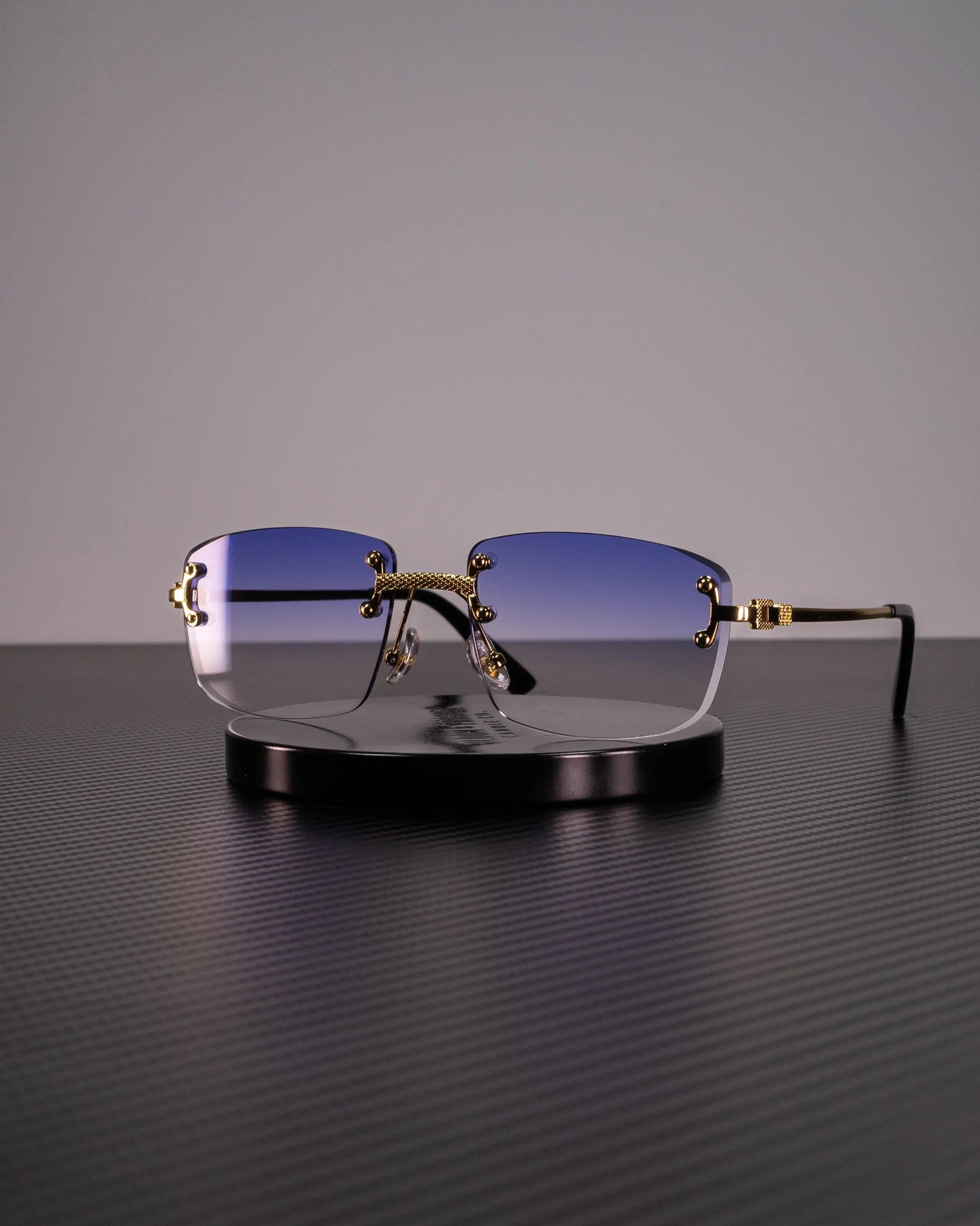 High-quality sunglasses with UV 400 protection