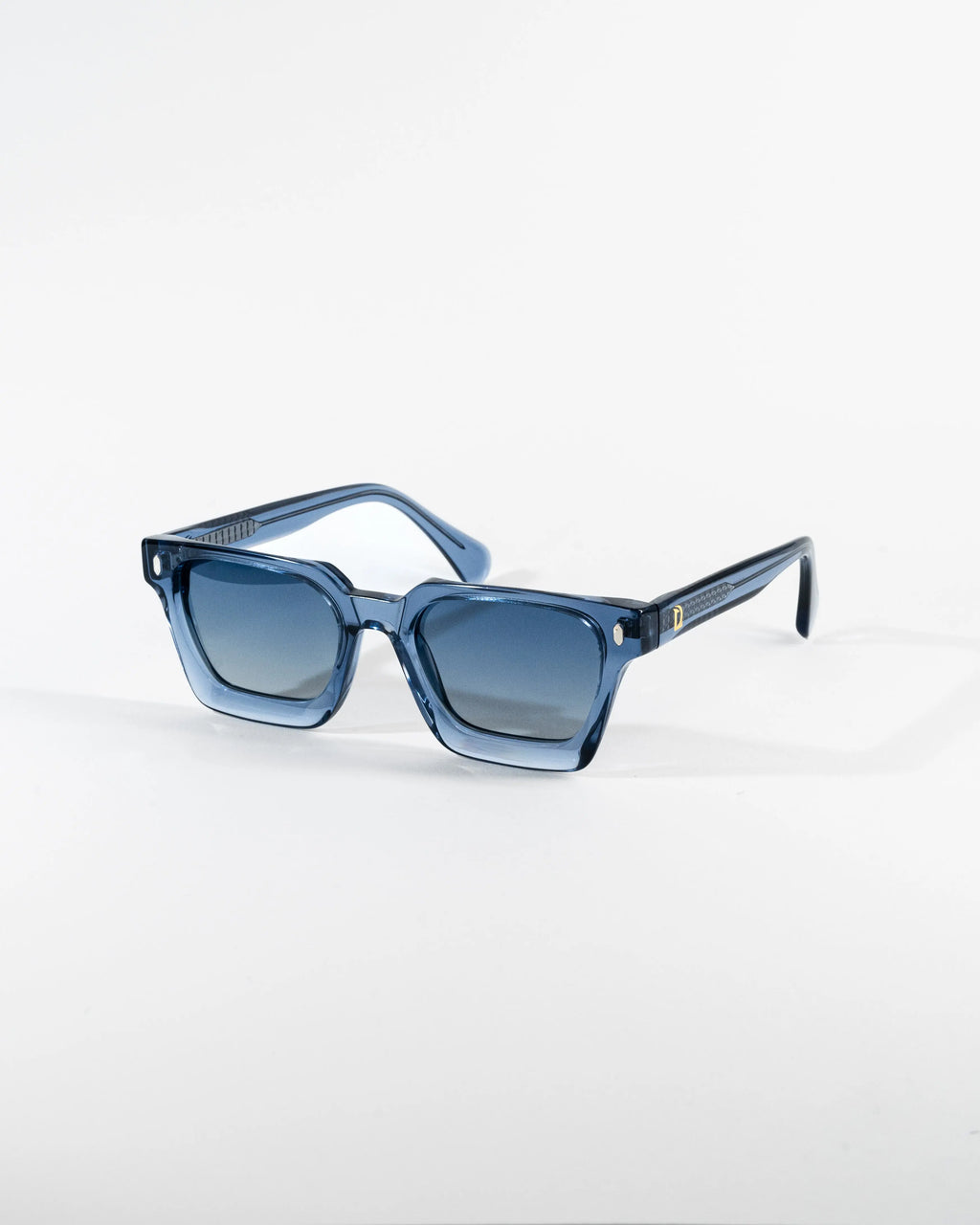 High-quality acetate polarized sunglasses with UV 400 protection