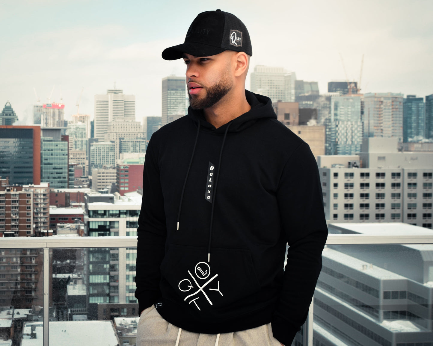 Montréal Edition - Hoodies - DeLuxe YUL